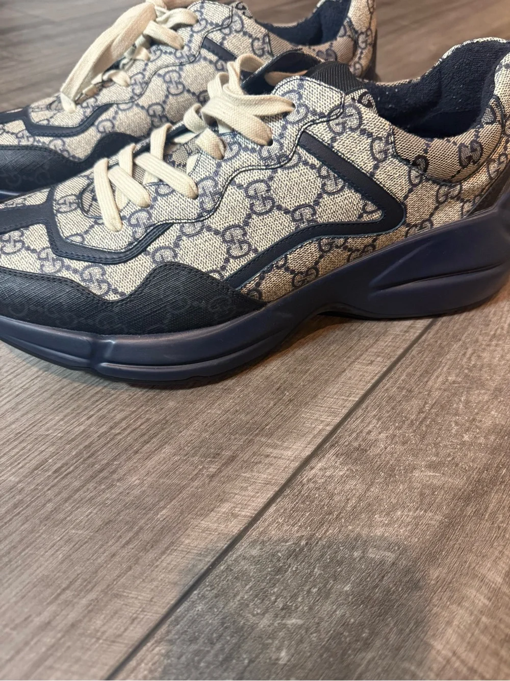 Gucci kids sneakers